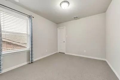 1923 Livingston Road, Irving, TX 75062 - Photo 19