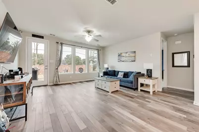 1923 Livingston Road, Irving, TX 75062 - Photo 7