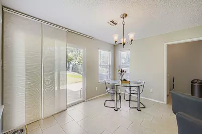 7107 Chambers Creek Lane, Arlington, TX 76002 - Photo 13