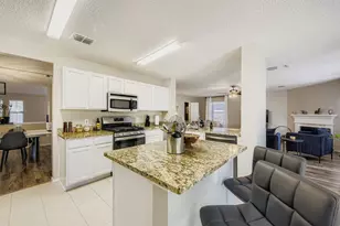 7107 Chambers Creek Ln, Arlington, TX 76002 - Photo 11