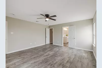 316 Spurlock Drive, Krum, TX 76249 - Photo 9