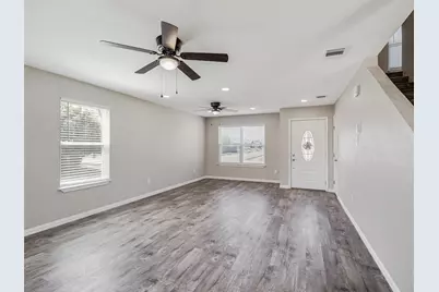 316 Spurlock Drive, Krum, TX 76249 - Photo 5