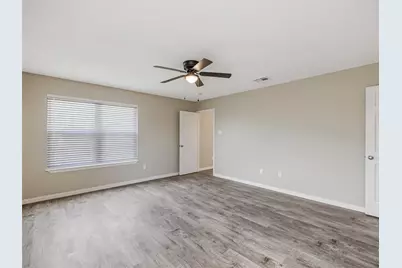 316 Spurlock Drive, Krum, TX 76249 - Photo 15
