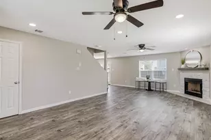 316 Spurlock Dr, Krum, TX 76249 - Photo 9