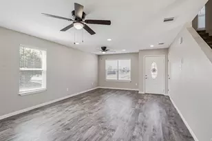 316 Spurlock Dr, Krum, TX 76249 - Photo 3