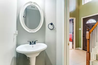 211 Patriot Lane, Euless, TX 76040 - Photo 5