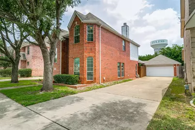 211 Patriot Lane, Euless, TX 76040 - Photo 1