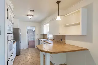 2101 S Elmwood Drive, Abilene, TX 79605 - Photo 11