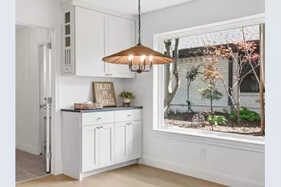 8630 Mediterranean Drive, Dallas, TX 75238 - Photo 13