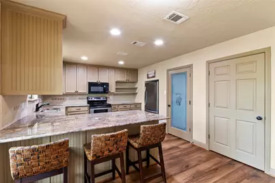 122 Lake Terrace Drive, Mabank, TX 75156 - Photo 11