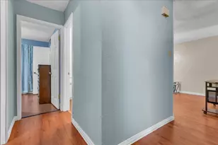 905 SE 3rd St, Grand Prairie, TX 75051 - Photo 9