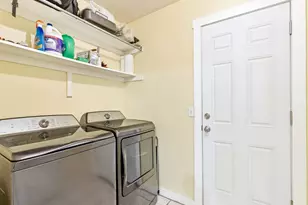 104 Park Cir, McKinney, TX 75069 - Photo 11