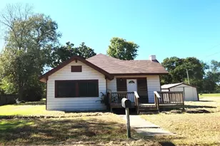 623 N Green St, Grand Saline, TX 75140 - Photo 1