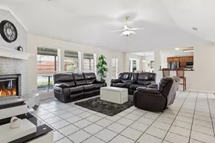 440 Dove Ln, Fort Worth, TX 76108 - Photo 9