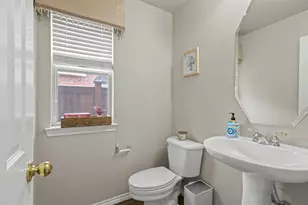 2671 Marshall Dr, Frisco, TX 75033 - Photo 15