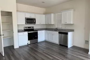 1517 Escondido Dr, Fort Worth, TX 76052 - Photo 11