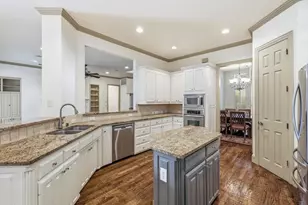 117 Portside Dr, Coppell, TX 75019 - Photo 1