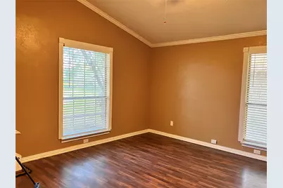 304 Crooked Lane, Mesquite, TX 75149 - Photo 7