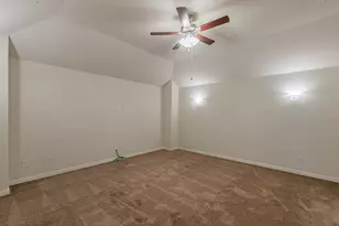 2044 Remington Dr, Irving, TX 75063 - Photo 27