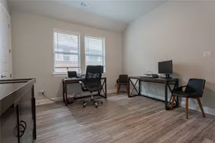 1924 Burton Holw Wy, McKinney, TX 75071 - Photo 19