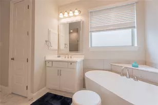 1924 Burton Holw Wy, McKinney, TX 75071 - Photo 13