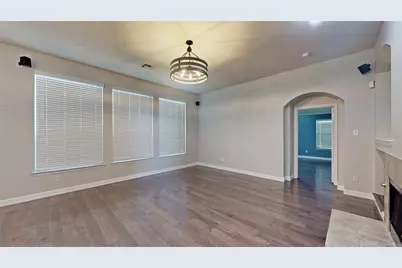 4404 Bolton Court, McKinney, TX 75070 - Photo 3