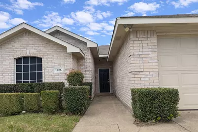 1325 Aviary Drive, DeSoto, TX 75115 - Photo 3