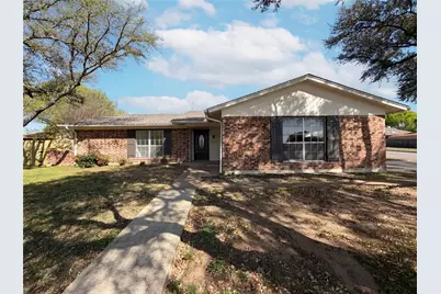 1000 Dorsey Street, Burleson, TX 76028 - Photo 1