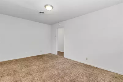 4716 Fawn Drive, Fort Worth, TX 76132 - Photo 7