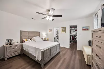 1005 Iowa Street, Irving, TX 75060 - Photo 17