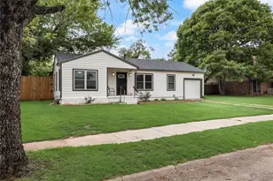1005 Iowa St, Irving, TX 75060 - Photo 23