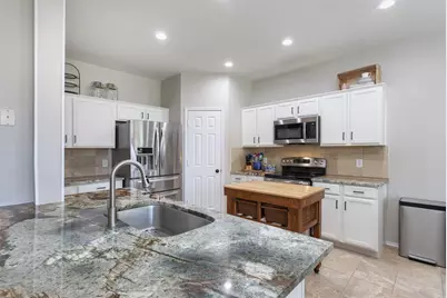 2305 Pharr Drive, McKinney, TX 75072 - Photo 9