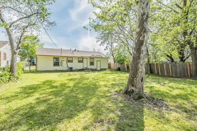 2703 Gus Thomasson Road, Dallas, TX 75228 - Photo 17