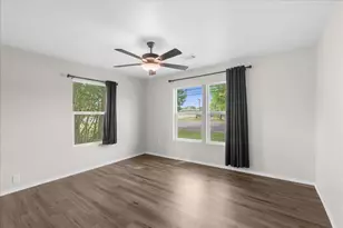 657 E Commerce St, Fairfield, TX 75840 - Photo 21