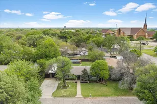 2209 N 52nd St, Waco, TX 76710 - Photo 3