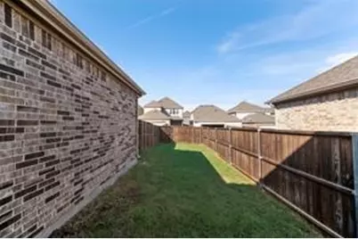 405 Pasco Road, Garland, TX 75044 - Photo 9