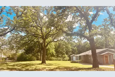 938 Amsden Street, Denison, TX 75020 - Photo 1