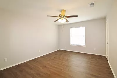 6620 S Creek Drive, Fort Worth, TX 76133 - Photo 11