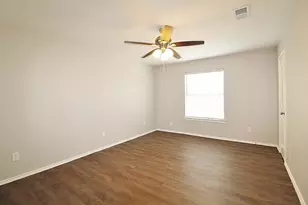 6620 S Creek Dr, Fort Worth, TX 76133 - Photo 11