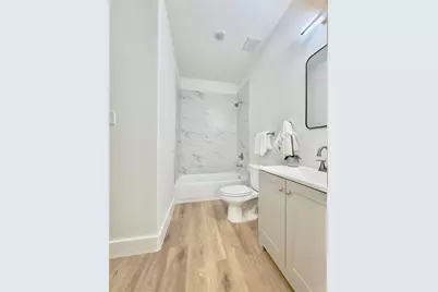 3801 Carpenter Avenue, Dallas, TX 75210 - Photo 15