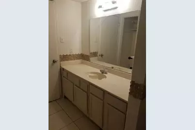 1801 Georgia Street, Arlington, TX 76012 - Photo 9
