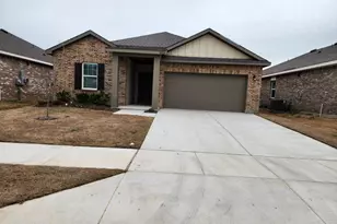 10321 Rosegreen Ln, Fort Worth, TX 76036 - Photo 1