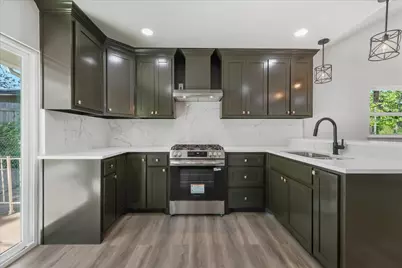 1918 Elmwood Boulevard, Dallas, TX 75224 - Photo 3