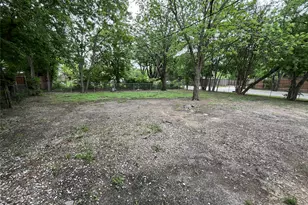 2706 Gross Rd, Dallas, TX 75228 - Photo 19