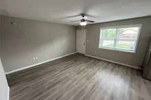 2706 Gross Rd, Dallas, TX 75228 - Photo 5