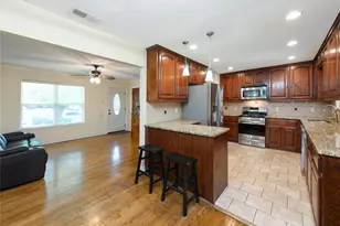 10248 San Lorenzo Dr, Dallas, TX 75228 - Photo 3