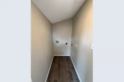 6415 Godfrey Avenue, Dallas, TX 75217 - Photo 13
