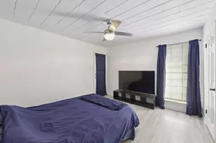 9520 Royal Ln, Dallas, TX 75243 - Photo 21