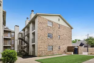 9520 Royal Ln, Dallas, TX 75243 - Photo 5