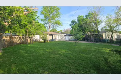 4653 Selkirk Drive, Fort Worth, TX 76109 - Photo 15